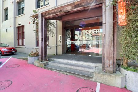 Apartment Living - Photo 3