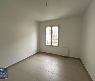 Location Maison 5 pièces 105m² LE TEIL 07400 - Photo 5