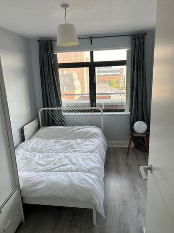 45 Citygate, 2 Sussex Place, Belfast, BT2 8LN - Photo 3