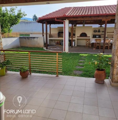Μονοκατοικία προς Ενοικίαση 100 τ.μ. - 2.000€ - Φωτογραφία 2