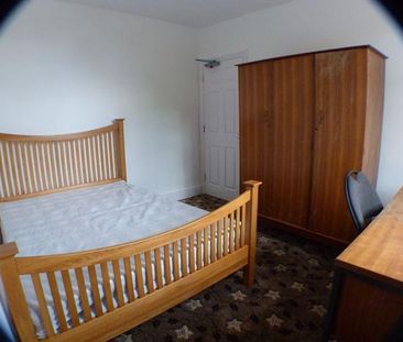 5 bedroom semi-detached house to rent - Photo 1