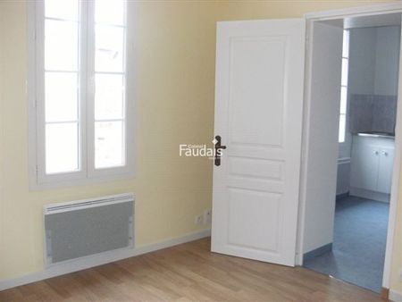Location Appartement 2 pièces 32m² ISIGNY SUR MER 14230 - Photo 4