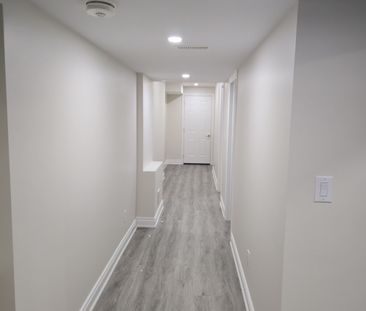 For Lease - 23 Elverton Crescent Unit# Basement Apartment, Brampton... - Photo 6