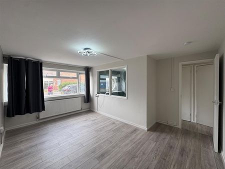 Fillioll Close, East Hanningfield, Chelmsford CM3, London - Photo 3