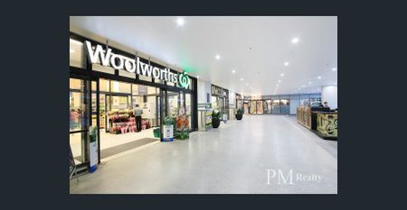 STUNNING TWO BEDROOM APARTMENT IN PRIME LOCATION - Photo 3