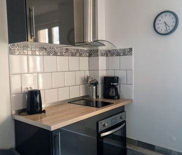 T2 DUPLEX VIDE - HYPER-CENTRE HYERES - Photo 4