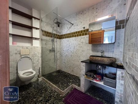 Location Appartement 2 pièces 46m² ST DENIS 97400 - Photo 3