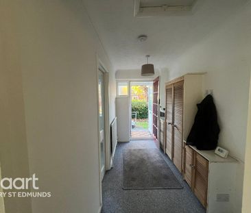 2 bedroom bungalow to rent - Photo 1