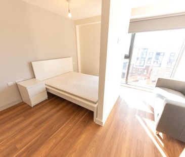 Studio to rent - Photo 2