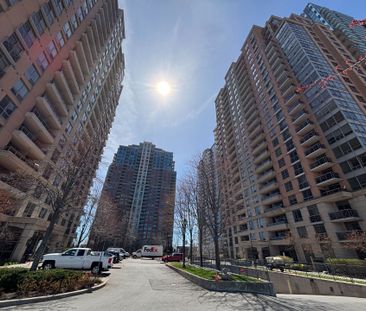 For Lease - 5233 Dundas Street Unit# 2330, Toronto, Ontario - Photo 5