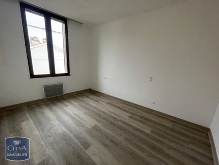 Location Appartement 4 pièces 96m² NIMES 30000 - Photo 2