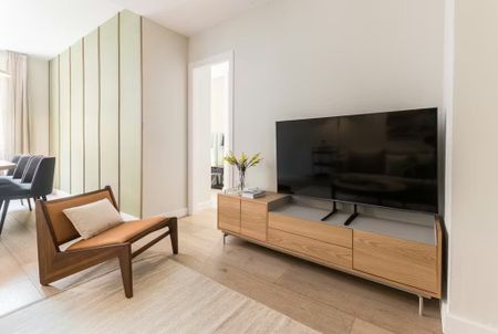 Carrer de Girona, Barcelona, Catalonia 08009 - Foto 3