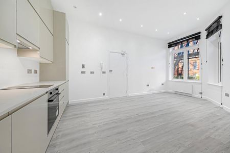 Studio to rent - Photo 2