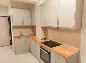 Studio/Γκαρσονιέρα για ενοικίαση - Νεάπολη, - Φωτογραφία 2