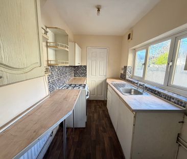 Leslie Road, Fallings Park, Wolverhampton - Photo 5