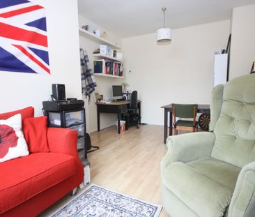 1 bed apartment to rent in Victoria Park Road, Devon, EX2 - Photo 1