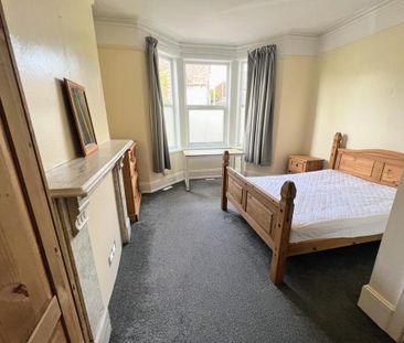 2 bedroom flat to rent - Photo 6