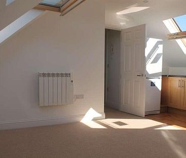 Sutton Common Road, Sutton, SM1 - Photo 6