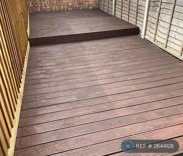 1 bedroom in a house share to rent - Photo 5