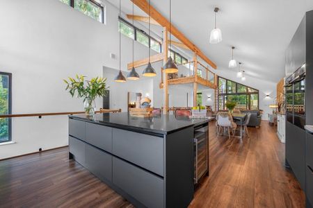 4 bedroom detached house to rent - Photo 5