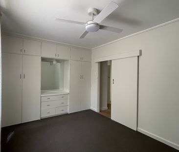 2 Bedroom Unit near CBD - Photo 4