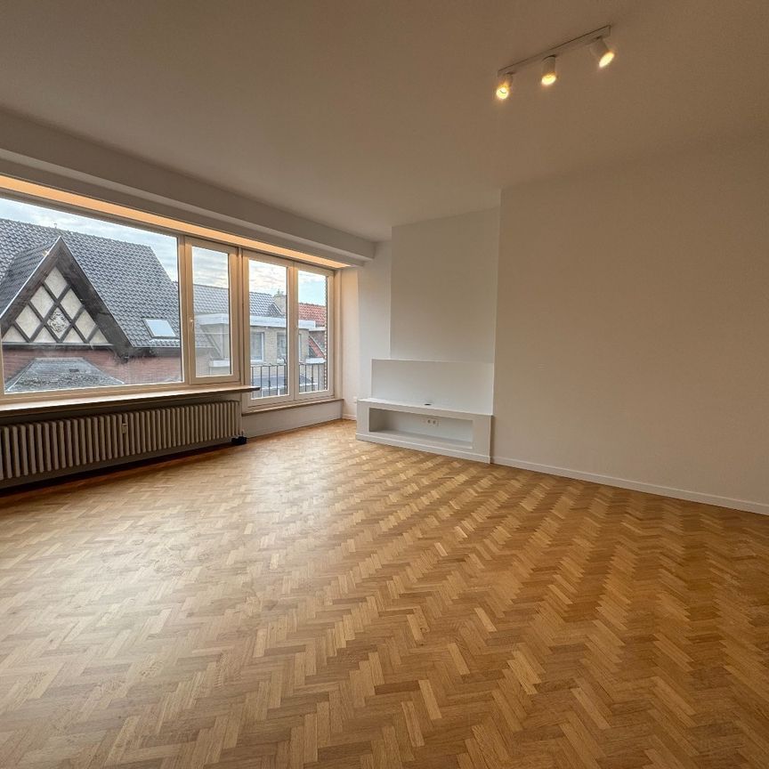 Appartement te huur in Sint-Amandsberg - Photo 1