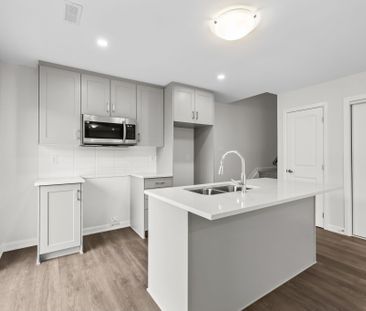 For Lease - 1302 Creekway Private, Kanata, Ontario - Photo 6