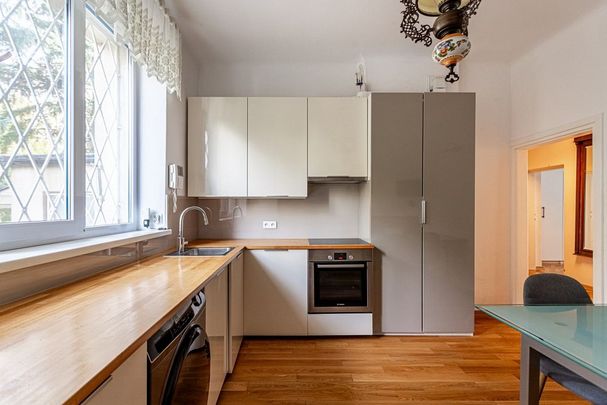 4-pokojowe mieszkanie z 2 miejscami parkingowymi 125 m² - Zdjęcie 1