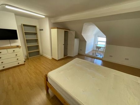 90 Derby Road- Brand New Refurb Loughborough - Photo 4