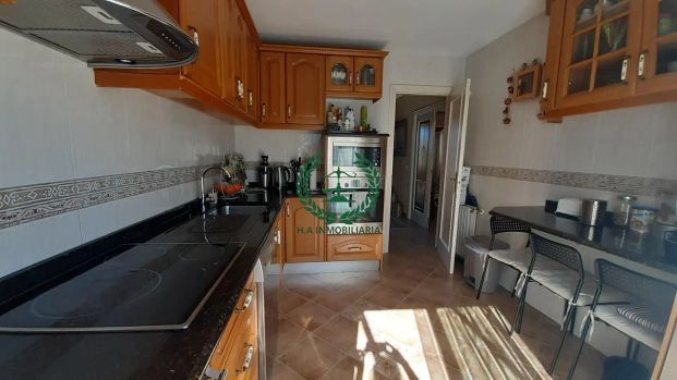 Chalet con piscina en alquiler en Pedrezuela - Photo 1