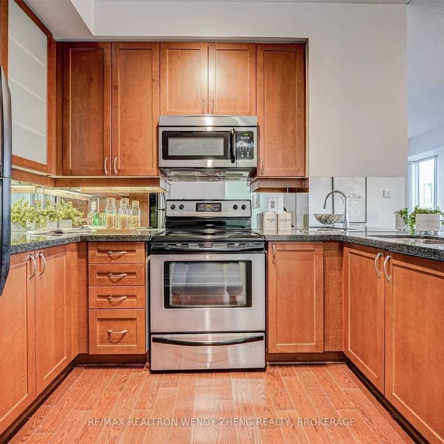 For Lease - 1 Upper Duke Crescent Unit# 609, Markham, Ontario - Photo 1