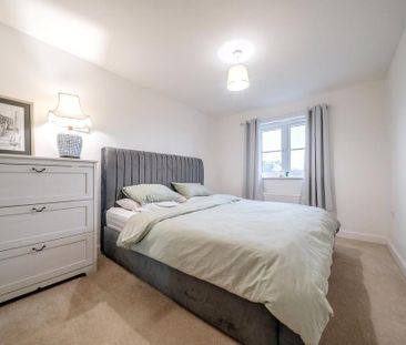 4 bedroom detached house to rent - Photo 6