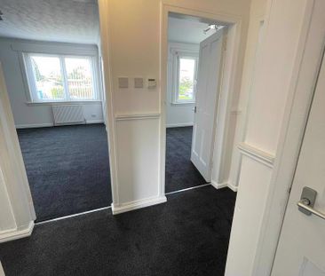 3 bedroom ground floor flat to rent - Photo 1