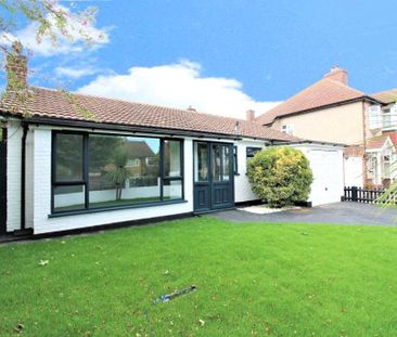 3 bedroom bungalow to rent - Photo 3