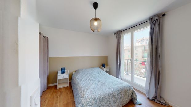 Très beau T5 meublé de 83 m² Boulevard National - Photo 1