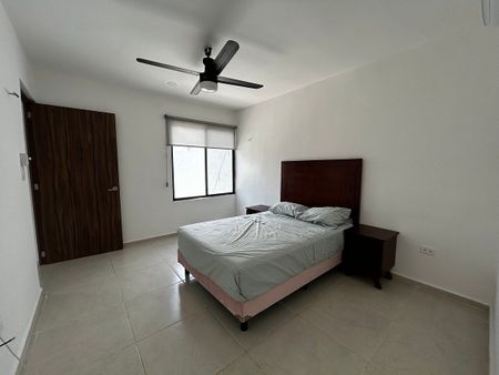 CASA EN RENTA DE UN PISO AMUEBLADA EN BOSQUES CHOLUL - Photo 5