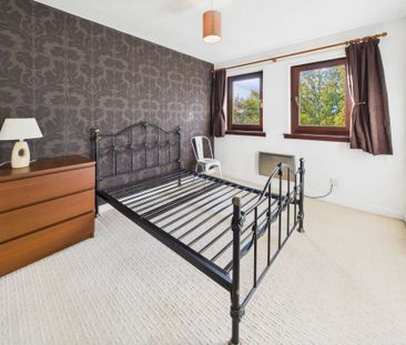 Price £850 pcm - Available Now - Unfurnished - Photo 6