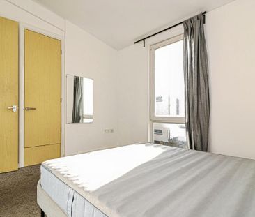 3 bedroom terraced house to rent - Photo 6