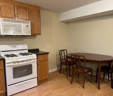 For Lease - 88 Park Crescent, Richmond Hill, Ontario - Photo 4