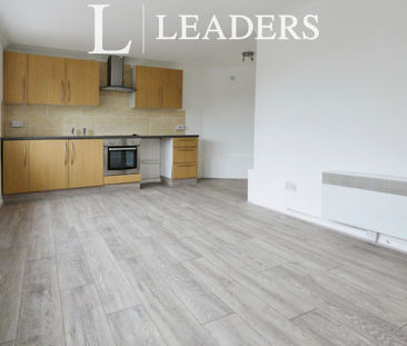 studio to rent Gloucester Road, Littlehampton - Photo 4