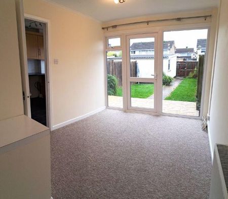 3 bedroom terraced house to rent - Photo 3