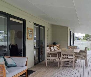 FAMILY FRIENDLY - Photo 3