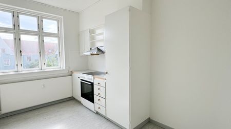 Skøn 3-værelses centralt beliggende i Fredericia - Photo 2
