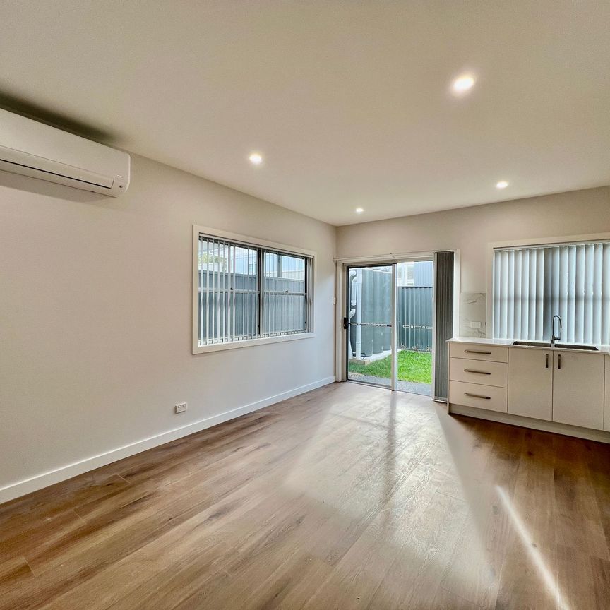 Brand New Granny Flat! - Photo 1