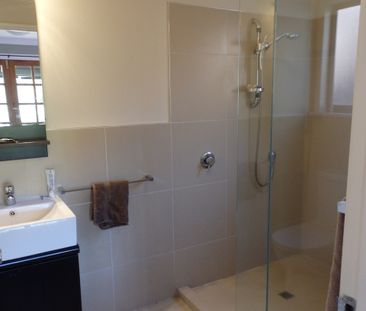 Central Cambridge Furnished - Photo 6