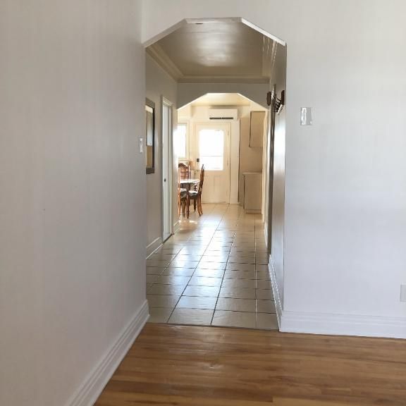 3 chambres + bureau fermé – lumineux – 2e étage – Ahuntsic - 5 ½ - Photo 1