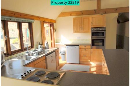 3 bedroom detached house to rent - Photo 5