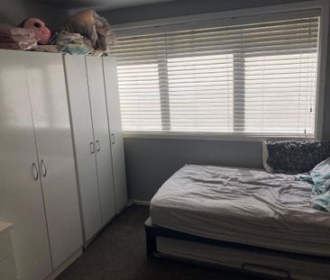 Modern 3 Bedroom Townhouse - Photo 5