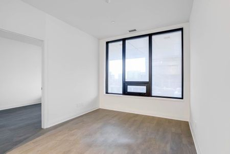 For Lease - 4015 The Exchange N/A Unit# 3811, Mississauga, Ontario - Photo 3