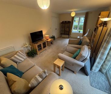 4 bedroom detached house to rent - Photo 2
